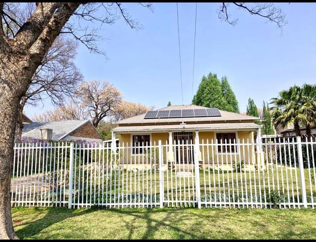 3 BEDROOM HOUSE FOR SALE IN POTCHEFSTROOM CENTRAL
